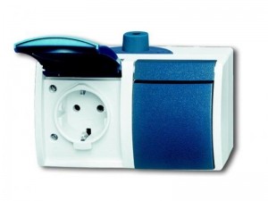 Busch-Jaeger Ocean Wandcontactdoos 2V Horizontaal Spatwaterdicht