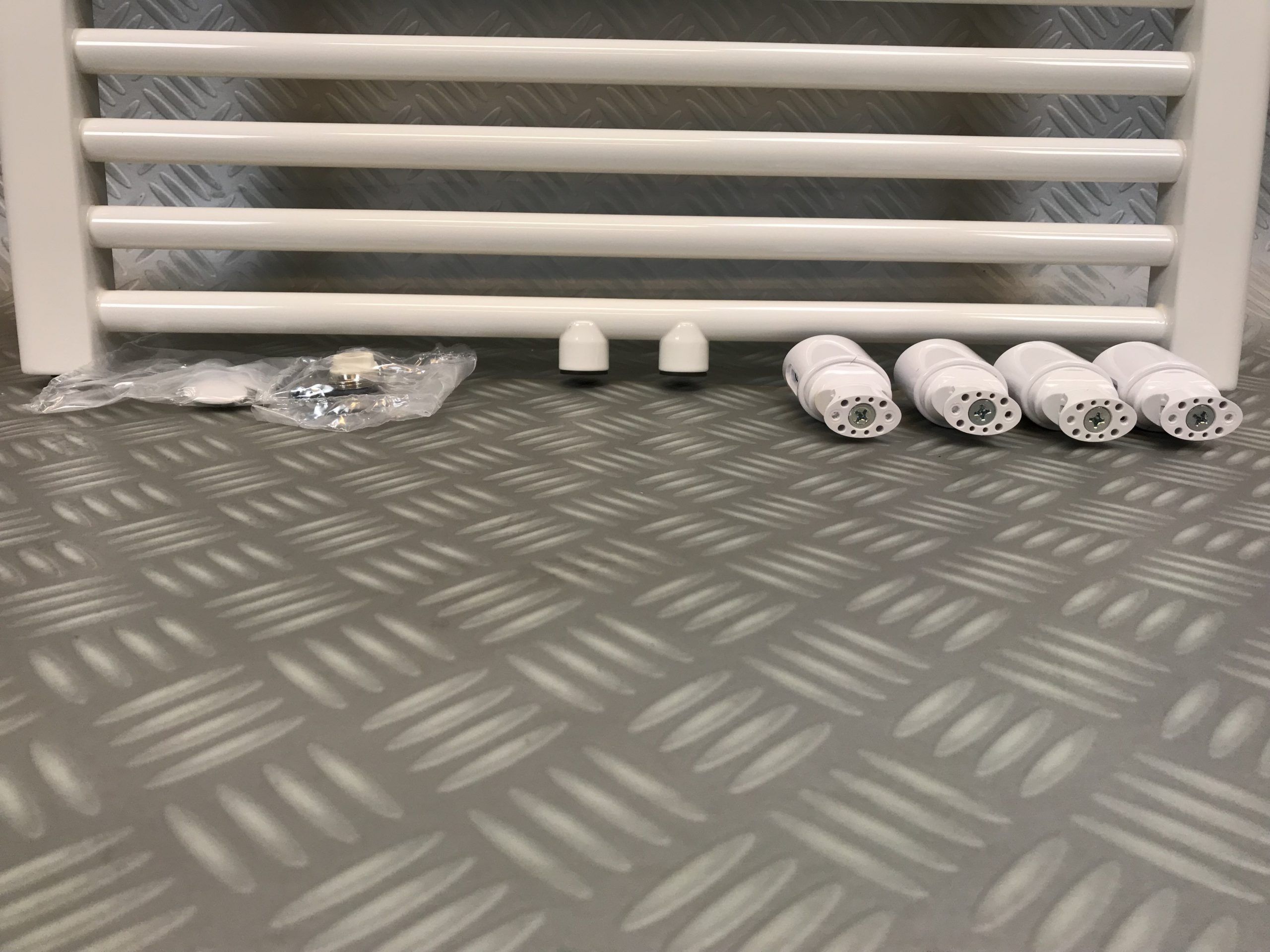 Design Radiator 1220x600 Wit - Afbeelding 3