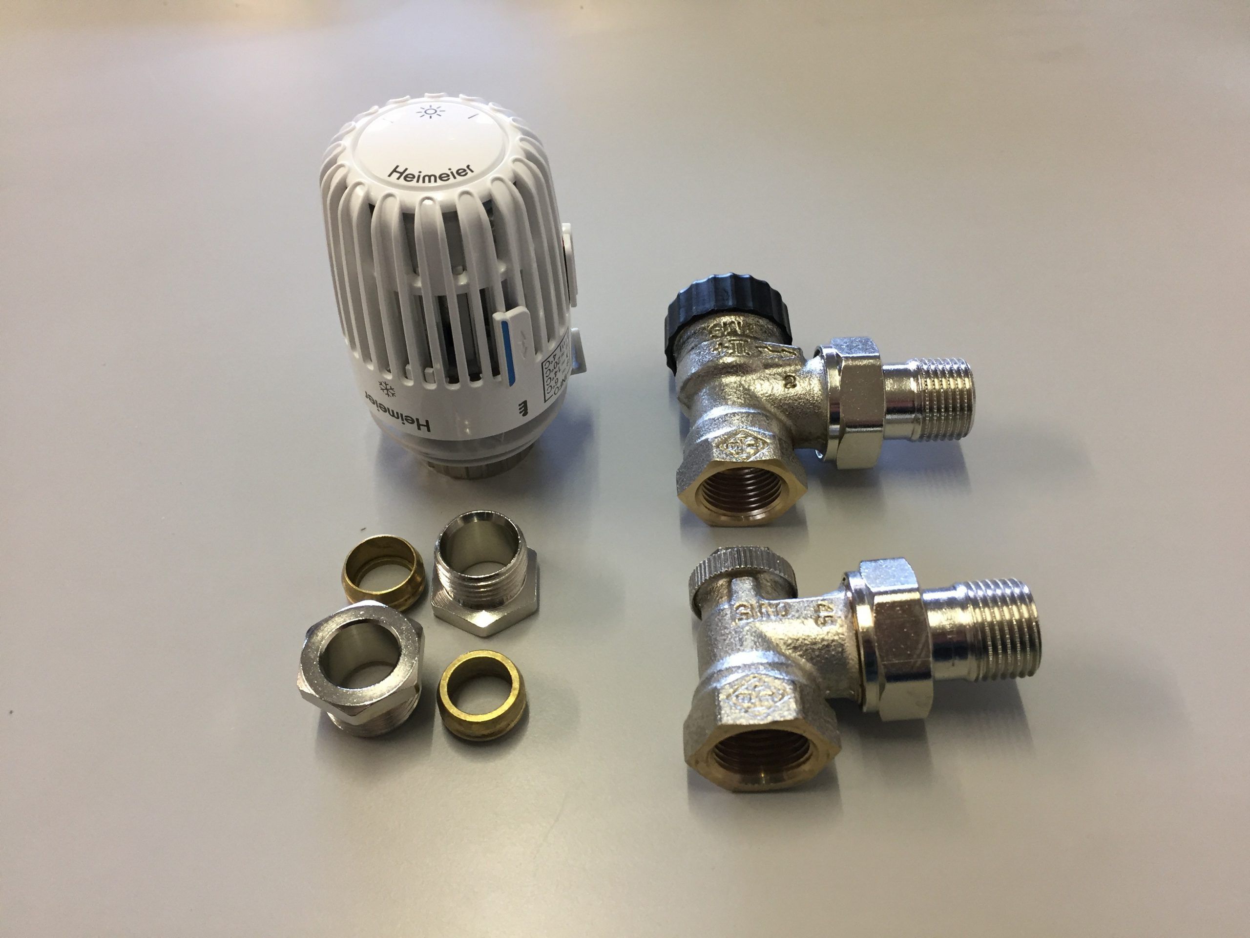 Aansluitset 48 Heimeier