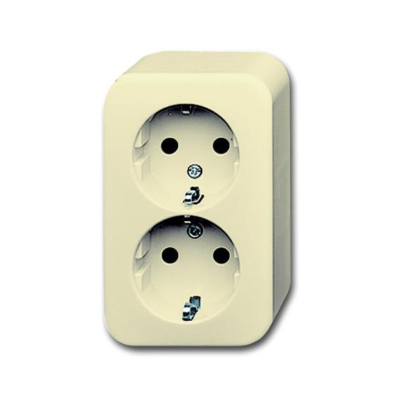 Busch-Jaeger Opbouw Wandcontactdoos 2V + Randaarde Créme